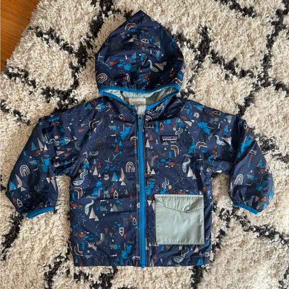 Patagonia Other - Patagonia Kids reversible Jacket 3T